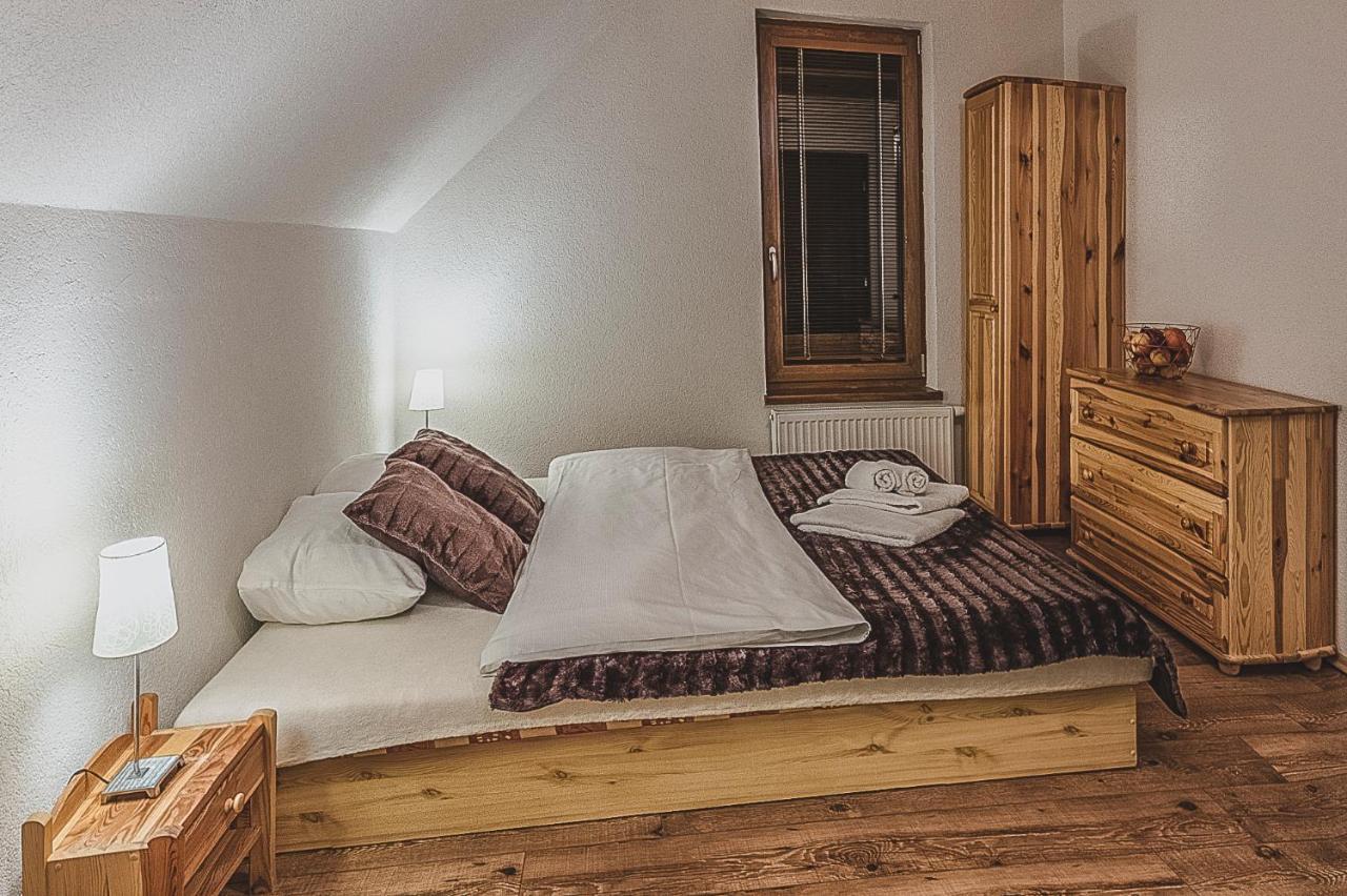 Apartmany A Studia Villa Flora Liptovska Sielnica Exterior photo