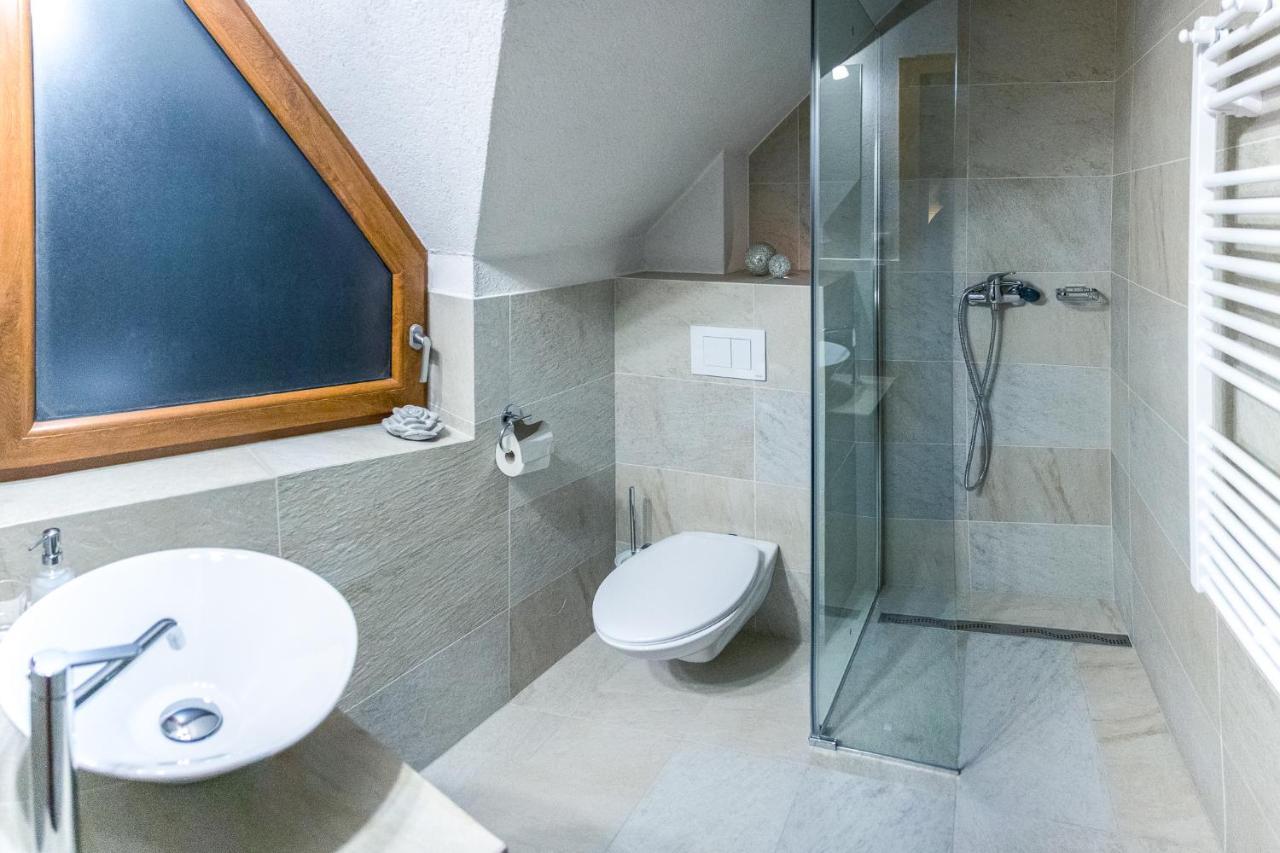 Apartmany A Studia Villa Flora Liptovska Sielnica Exterior photo