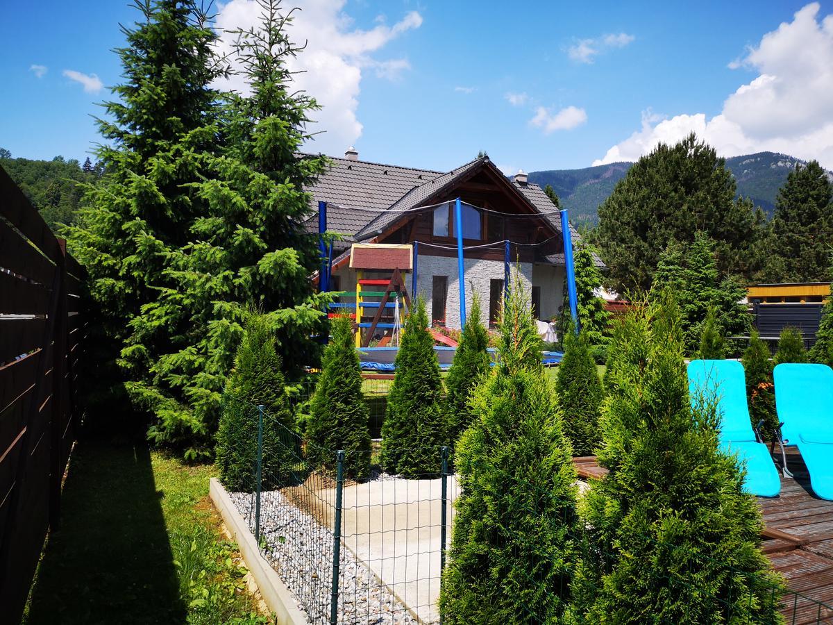 Apartmany A Studia Villa Flora Liptovska Sielnica Exterior photo